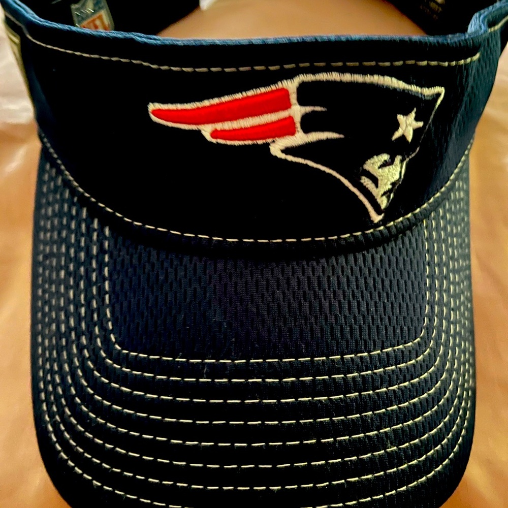 Patriots NFL sun visor